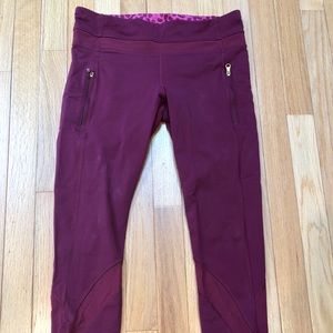 LuluLemon  Capri leggings with mesh bottom
